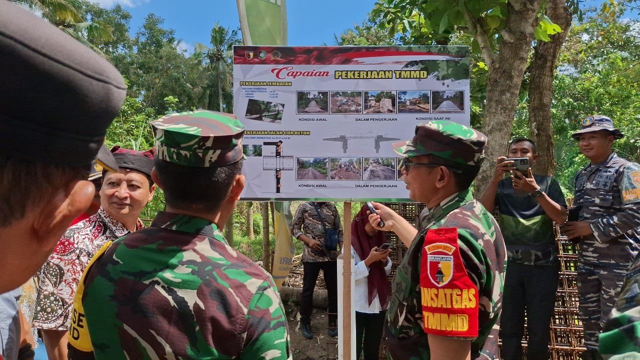 Kunjungan Kerja Tim Wasev Mabes TNI Tinjau Pembangunan Jembatan TMMD ke-125 Kodim 0825/Banyuwangi